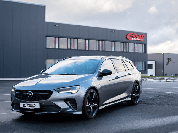 Opel Insignia az Eibach Pro-Kit rugóival felszerelve