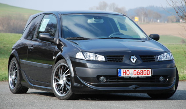 Renault Mégane II-höz toronymerevítö